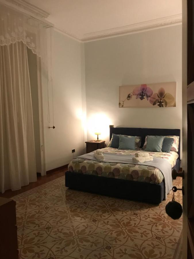 Bed and Breakfast Archè Salerno Camera foto